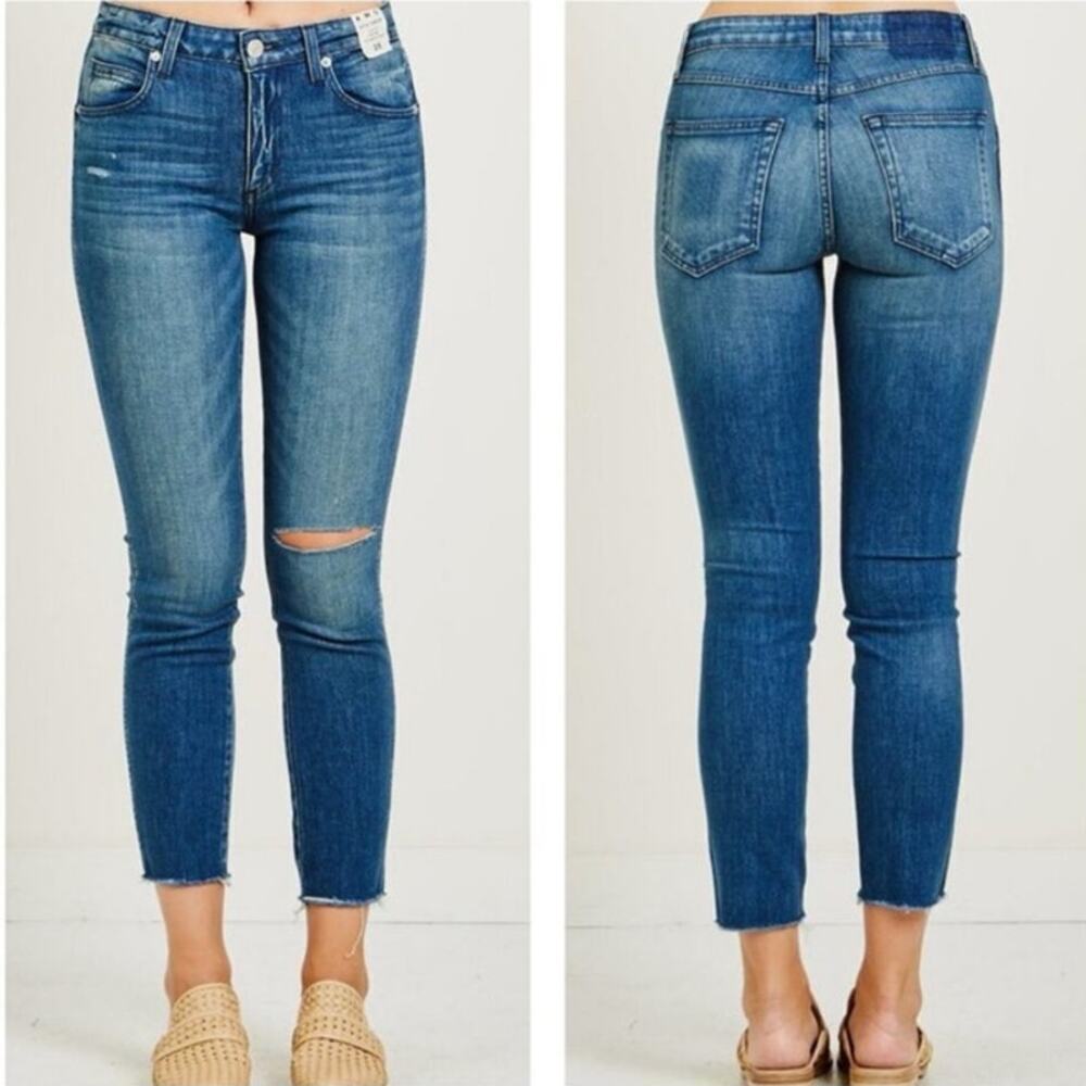 AMO Stix Crop Skinny Jeans Size 26